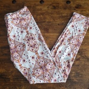 Honey and Lace Leggings